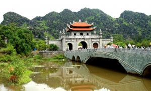 BAN GIOC WATERFALL – 2D1N VIETNAMESE BORDER