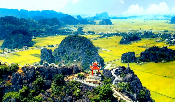 Mua Cave - Top Tourist Attraction In Ninh Binh