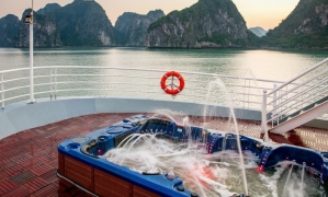 DRAGON BAY CRUISE 3D2N CRUISING IN STYLE