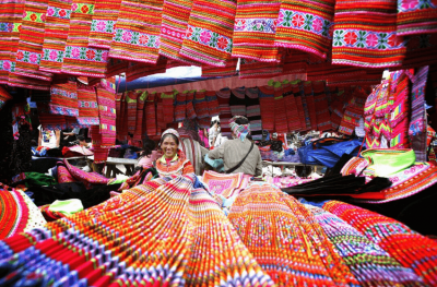 BAC HA MARKET DAY TRIP – SUNDAY ONLY FROM SAPA