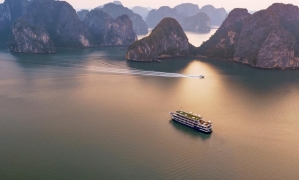 DRAGON BAY CRUISE 3D2N HALONG – CAT BA ISLAND DISCOVERY