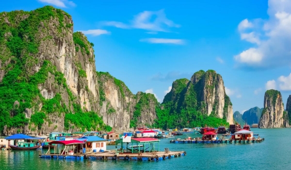 HALONG BAY