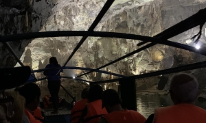 PARADISE CAVE - PHONG NHA CAVE 1 DAY TRIP