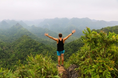 HALONG BAY 3D2N STANDARD CRUISE - UNIQUE CAT BA TREKKING (1 NIGHT ON CAT BA ISLAND)